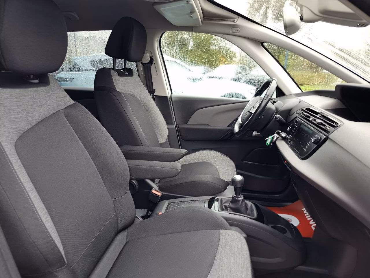Citroen C4 Picasso фото 19