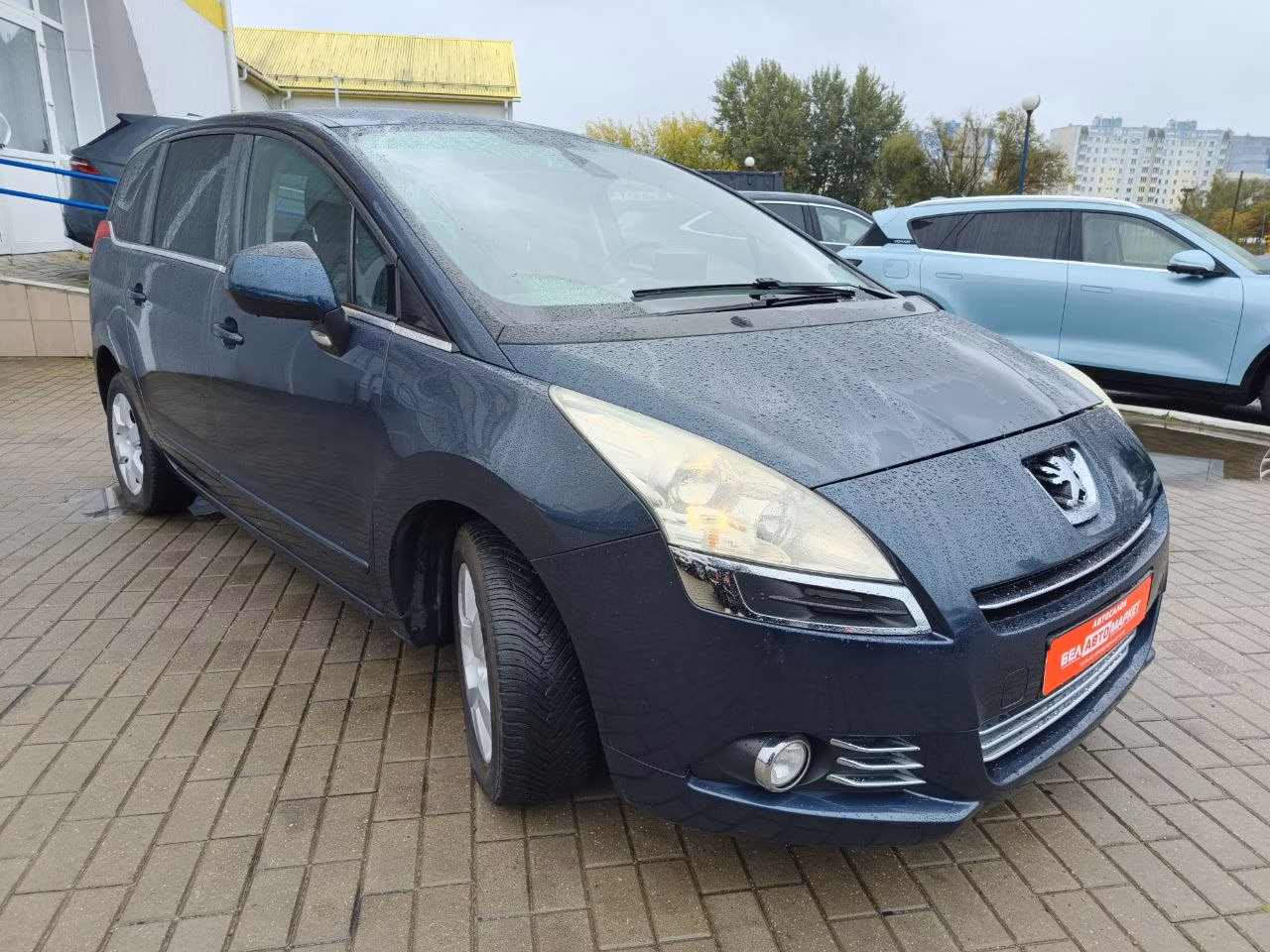 Peugeot 5008 фото 3