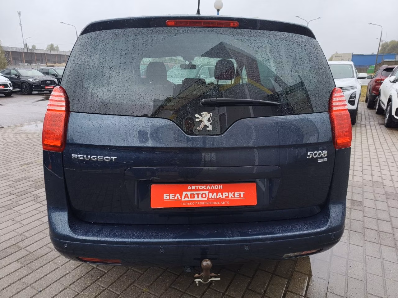 Peugeot 5008 фото 6