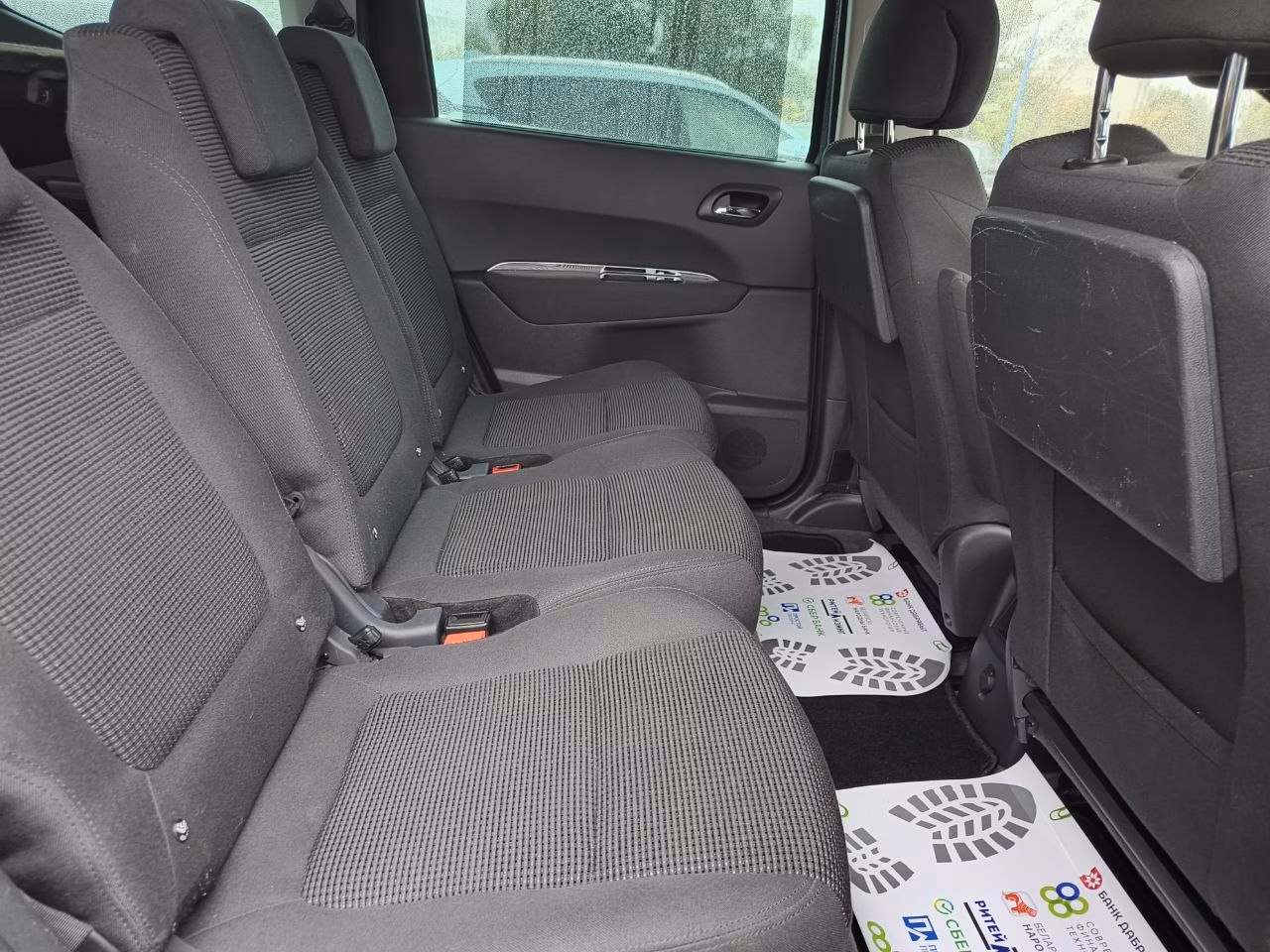 Peugeot 5008 фото 18