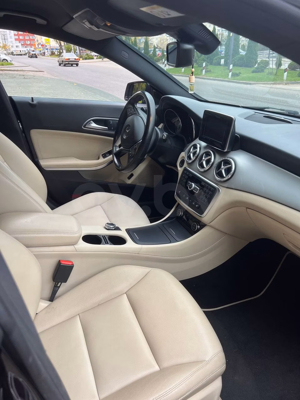 Mercedes-Benz CLA фото 4