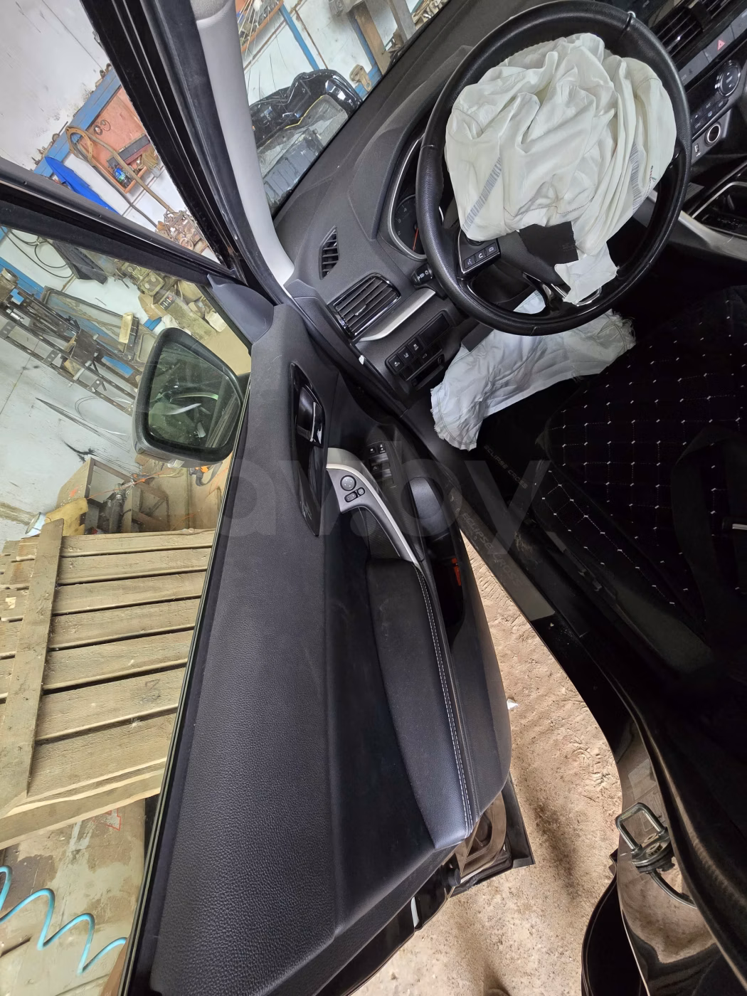 Mitsubishi Eclipse Cross фото 5