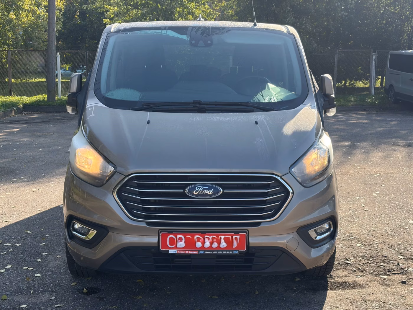 Ford Tourneo Custom фото 8