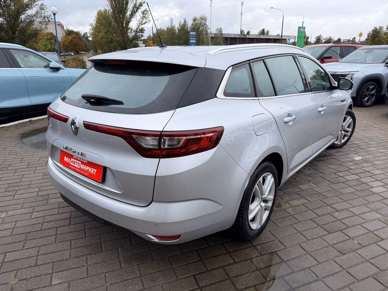 Renault Megane фото 5