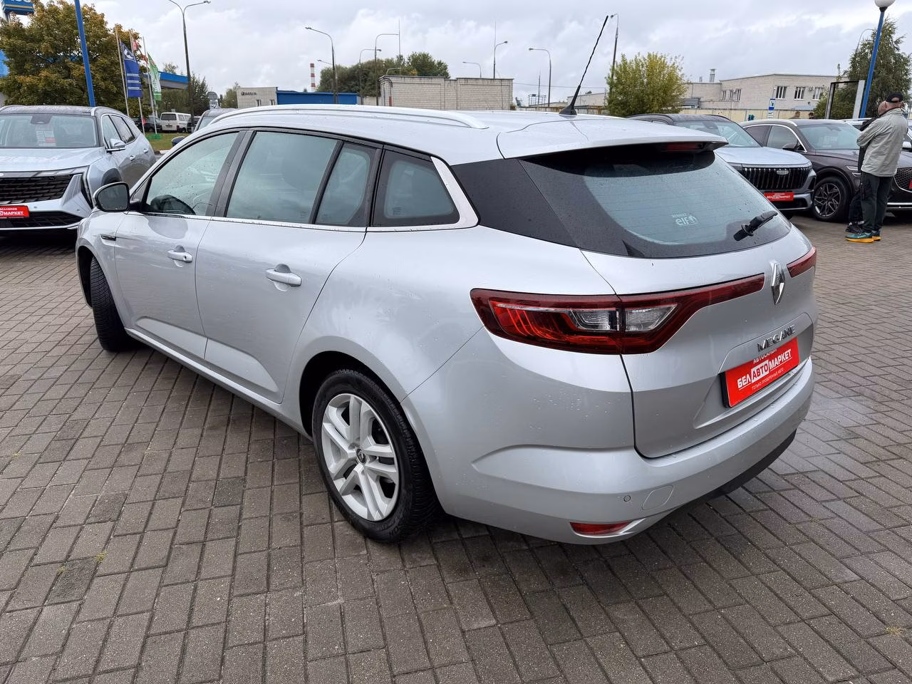 Renault Megane фото 7