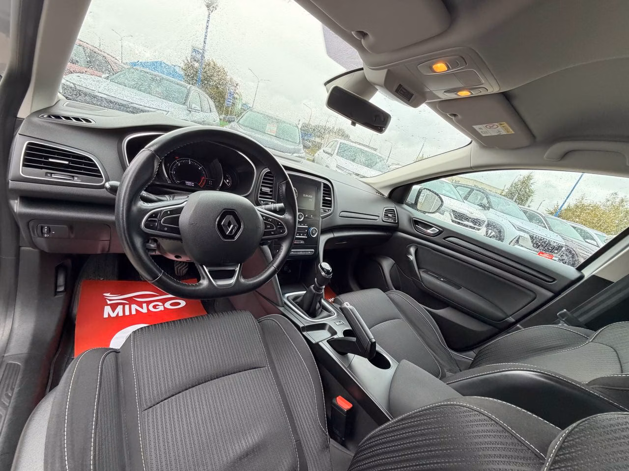 Renault Megane фото 16