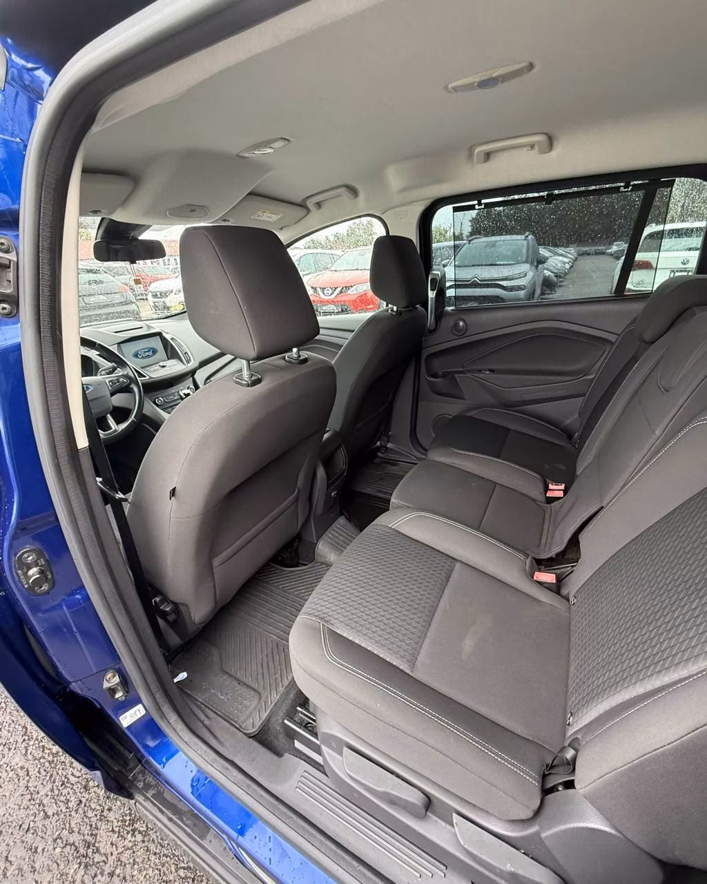 Ford Grand C-Max фото 12