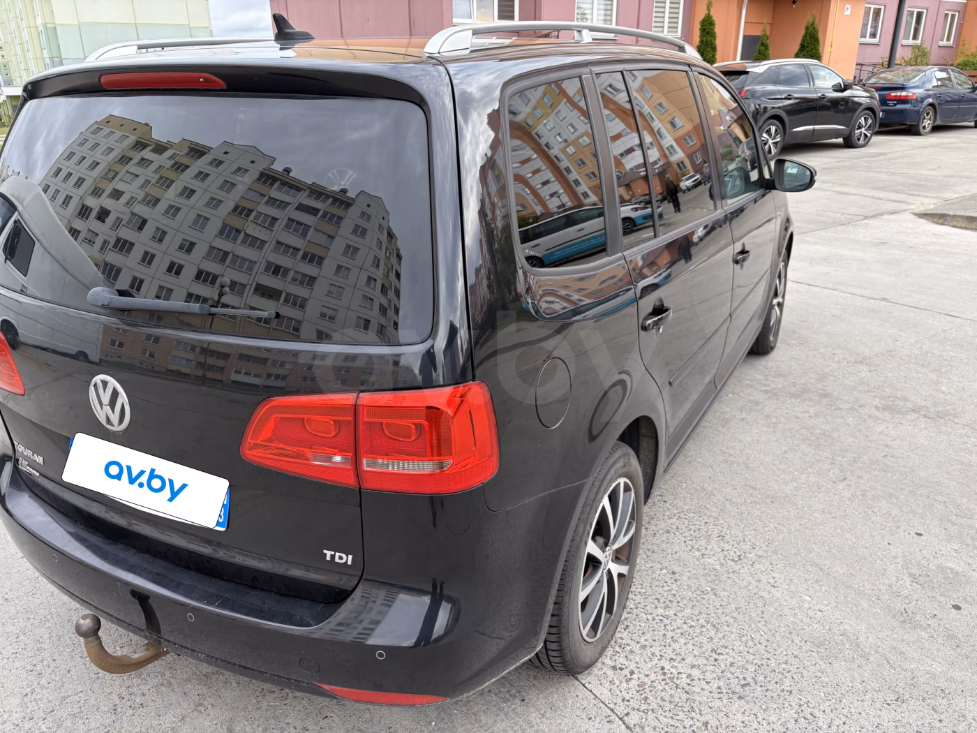 Volkswagen Touran фото 3