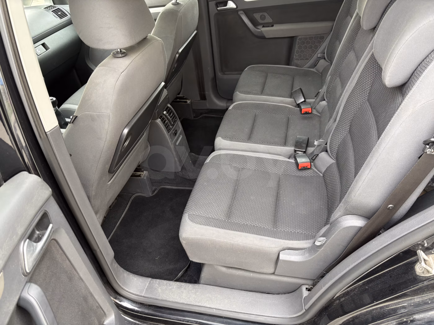 Volkswagen Touran фото 9