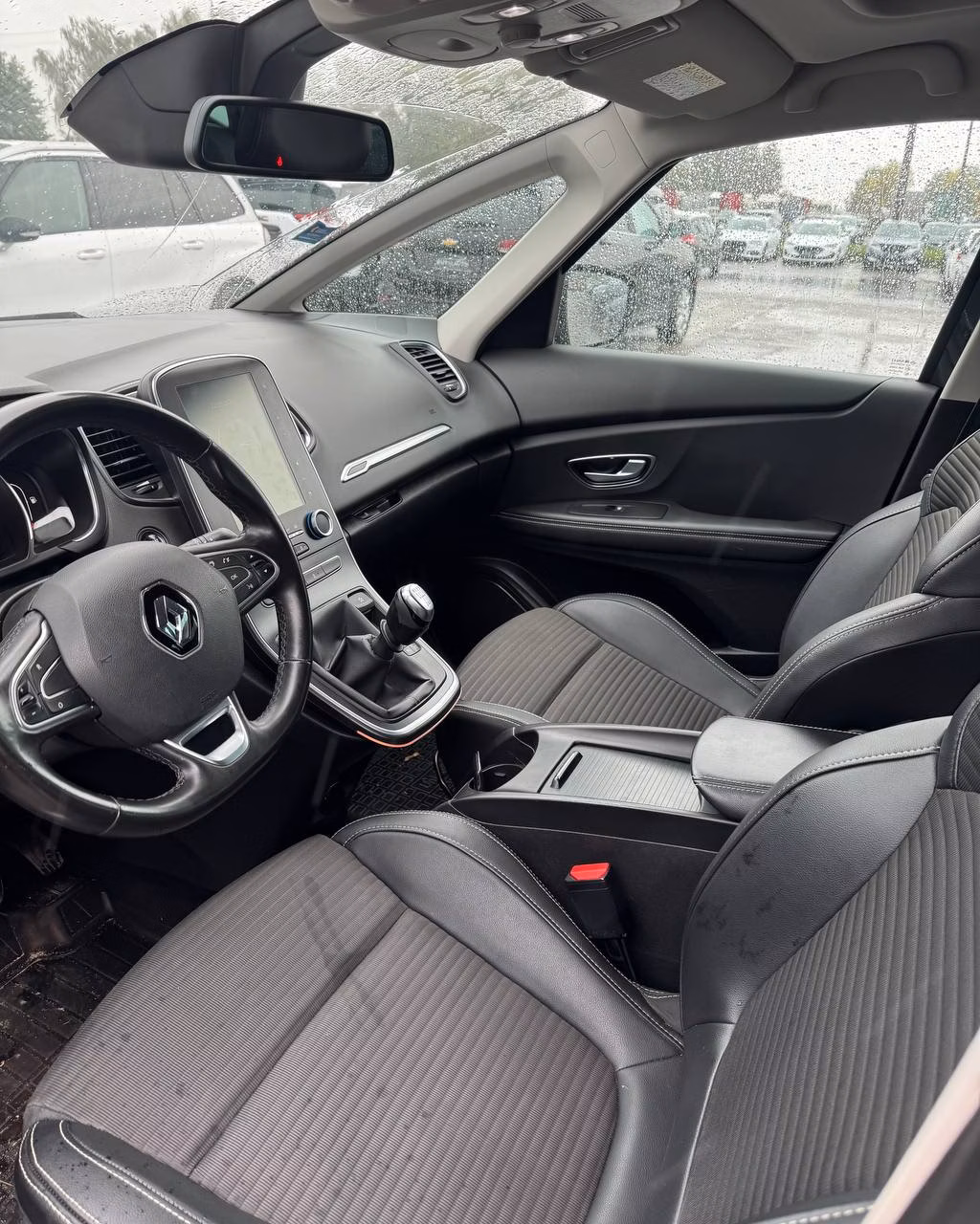 Renault Grand Scenic фото 10