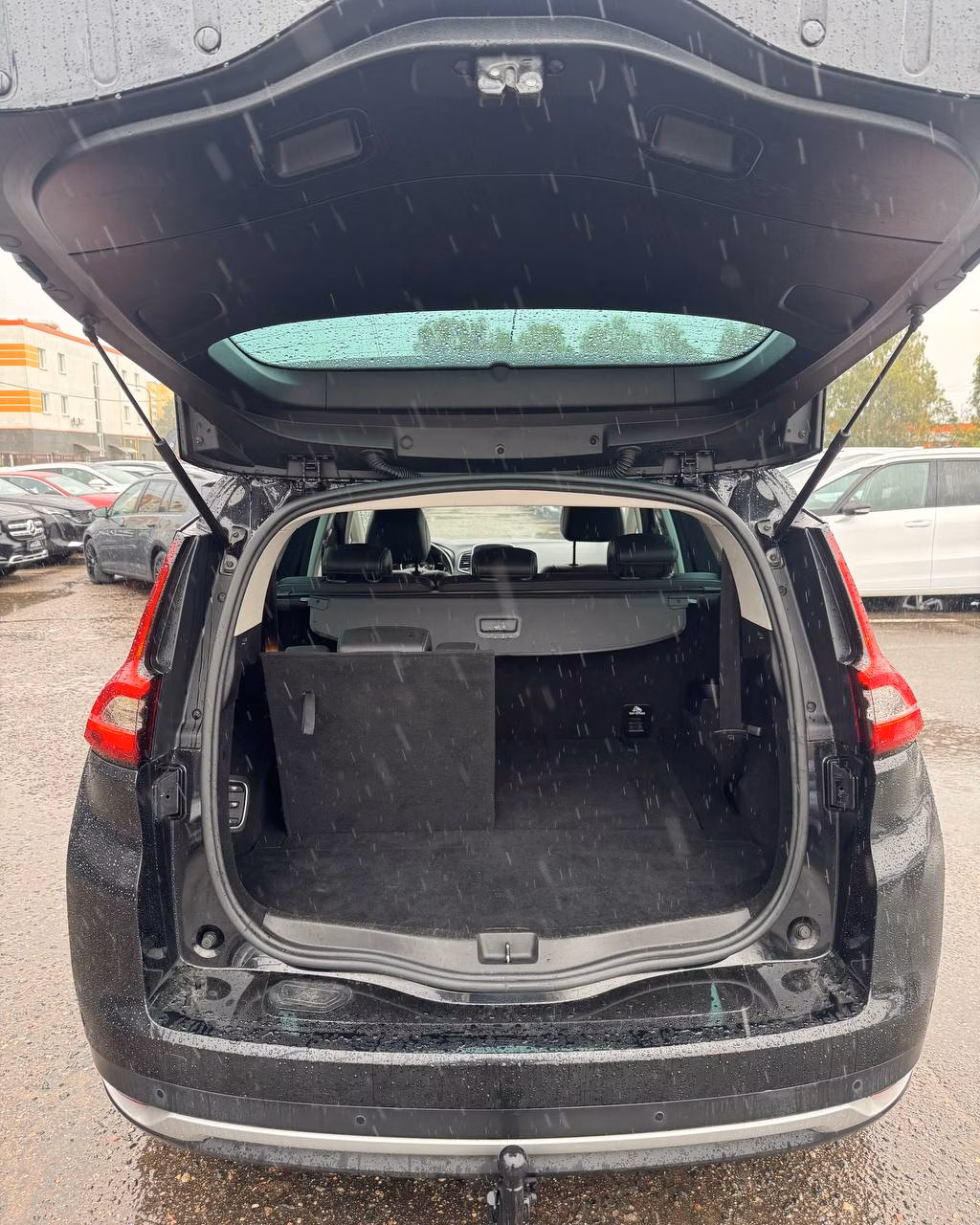 Renault Grand Scenic фото 12
