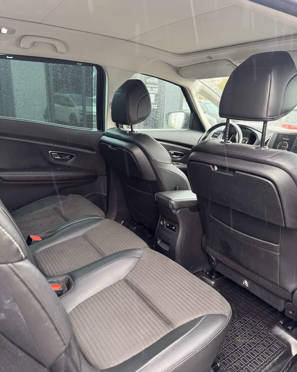 Renault Grand Scenic фото 13