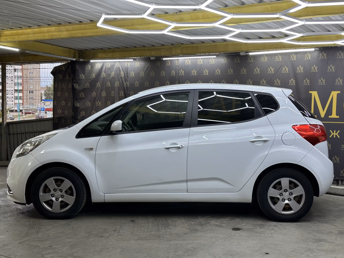 Kia Venga фото 5