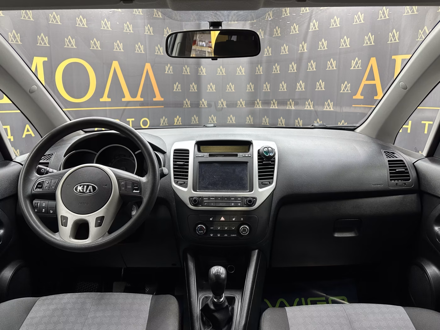 Kia Venga фото 10