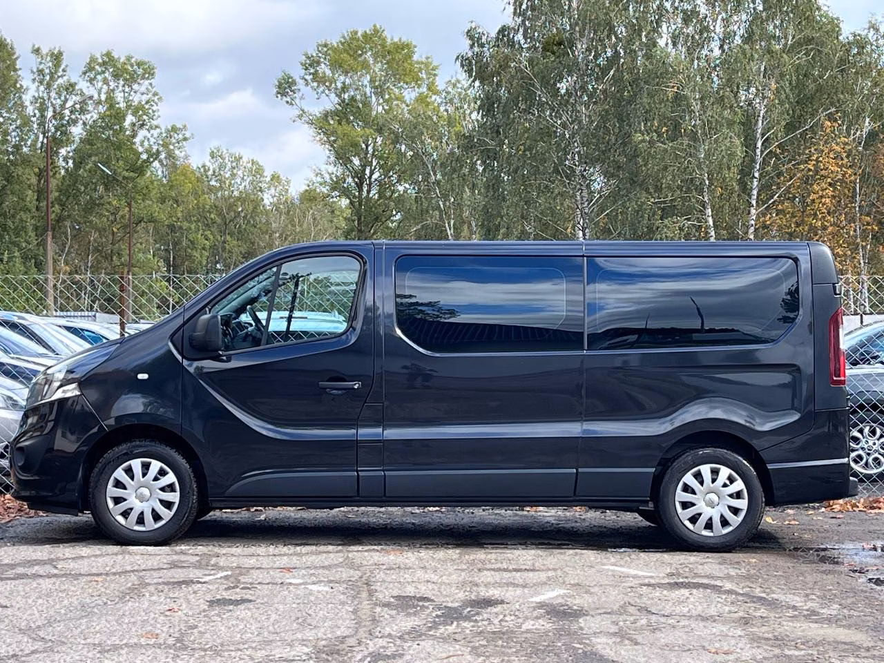 Opel Vivaro фото 5