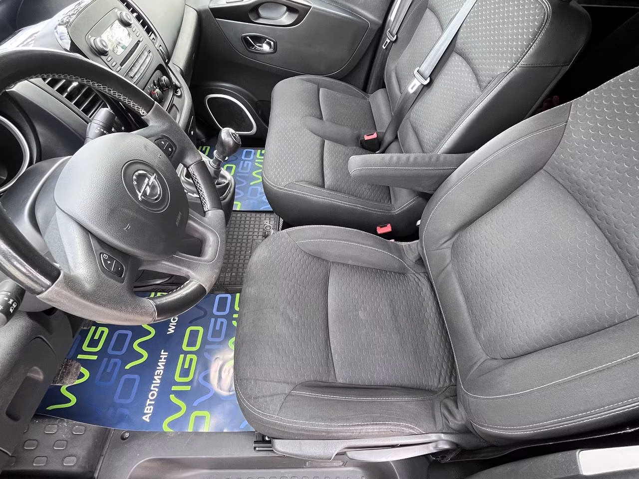 Opel Vivaro фото 7