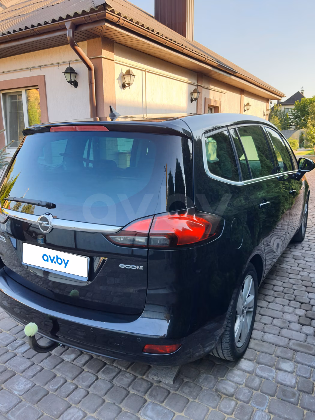 Opel Zafira фото 4