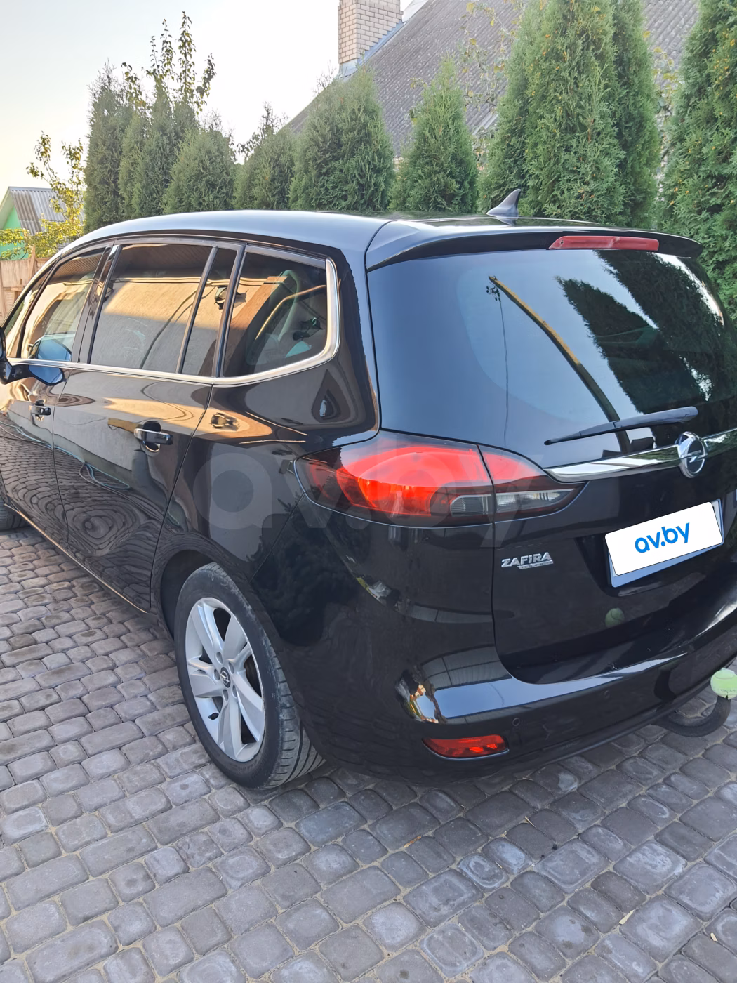 Opel Zafira фото 5