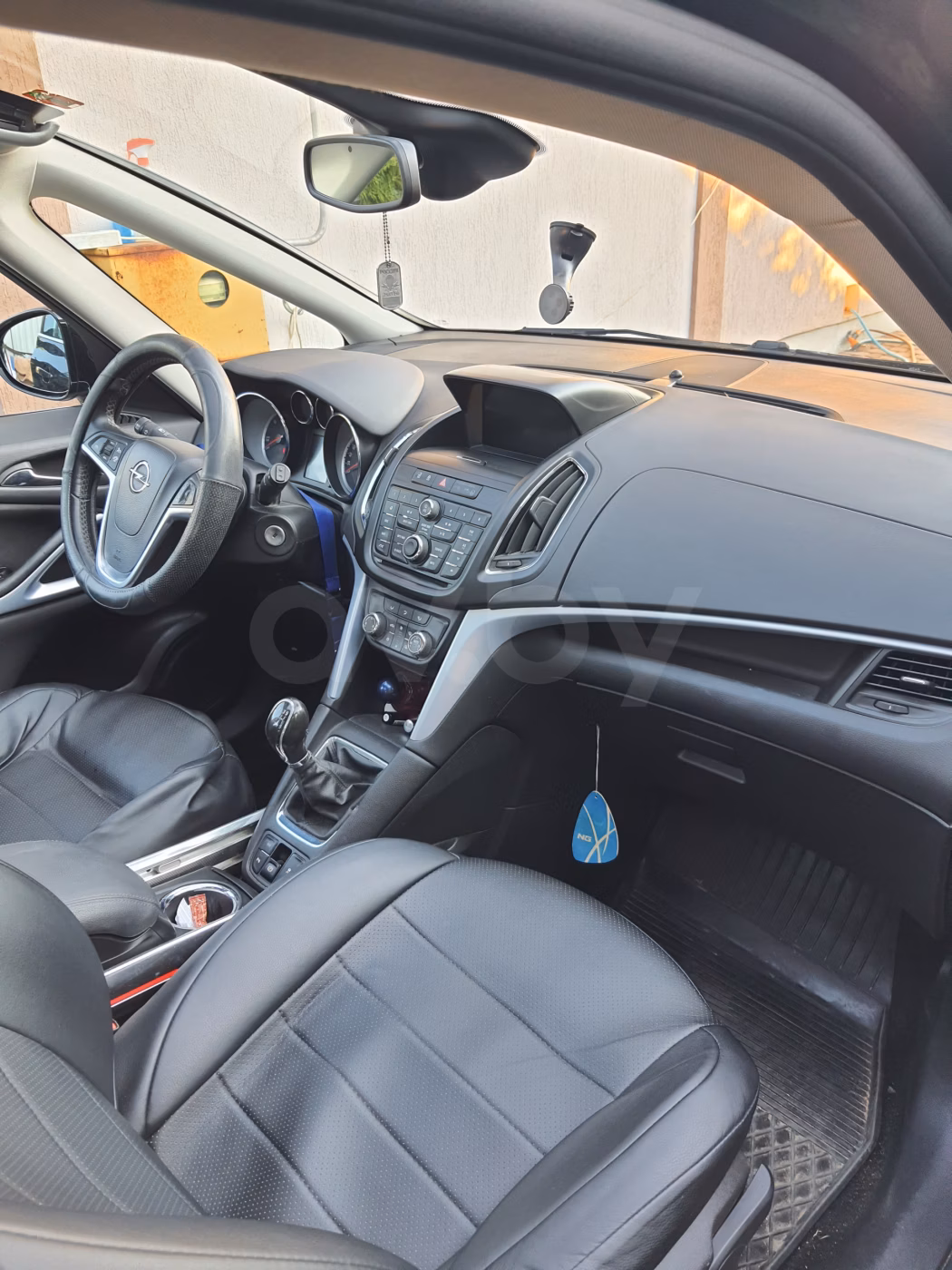 Opel Zafira фото 6