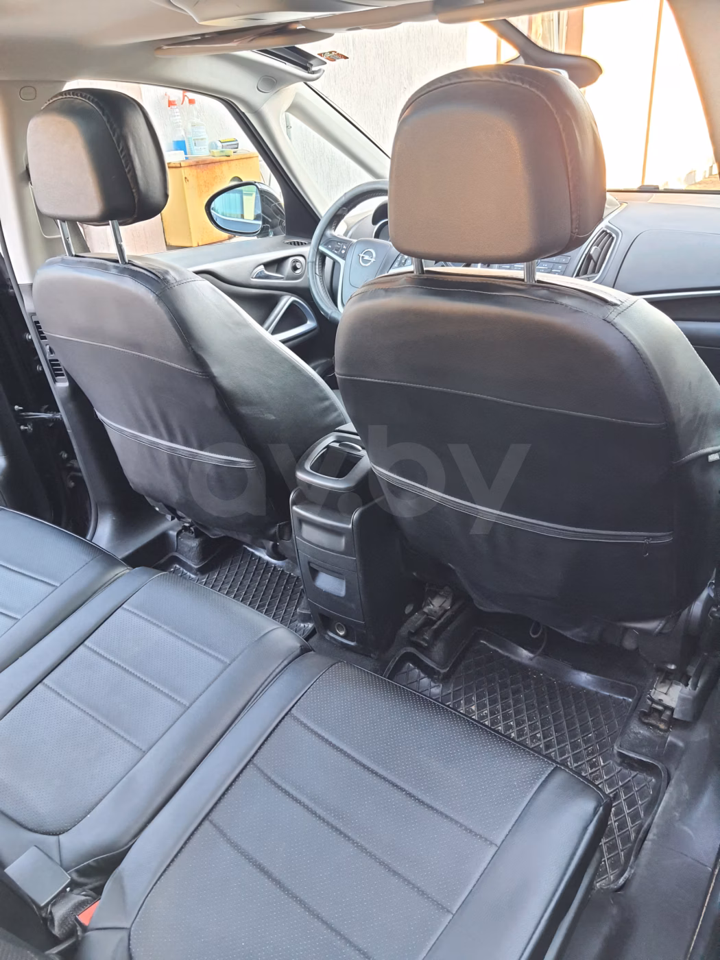 Opel Zafira фото 7