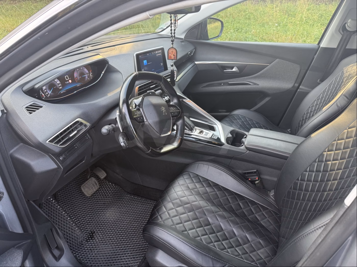 Peugeot 3008 фото 6