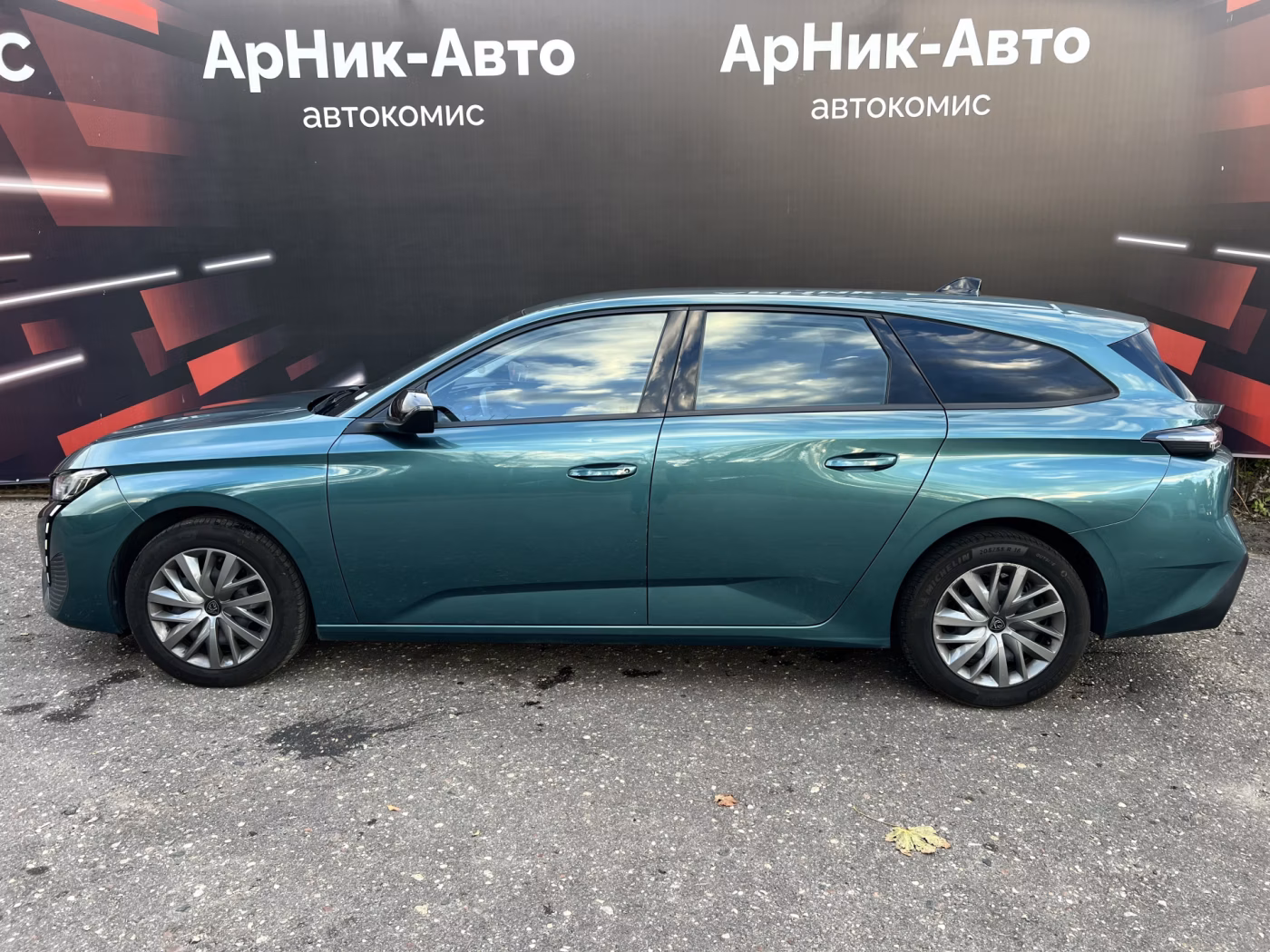 Peugeot 308 фото 4