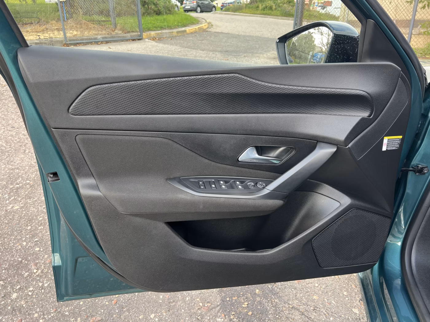 Peugeot 308 фото 12