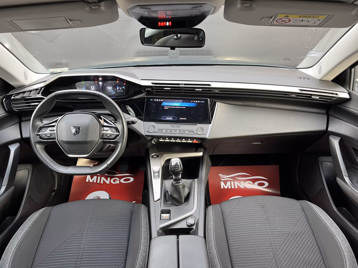 Peugeot 308 фото 15