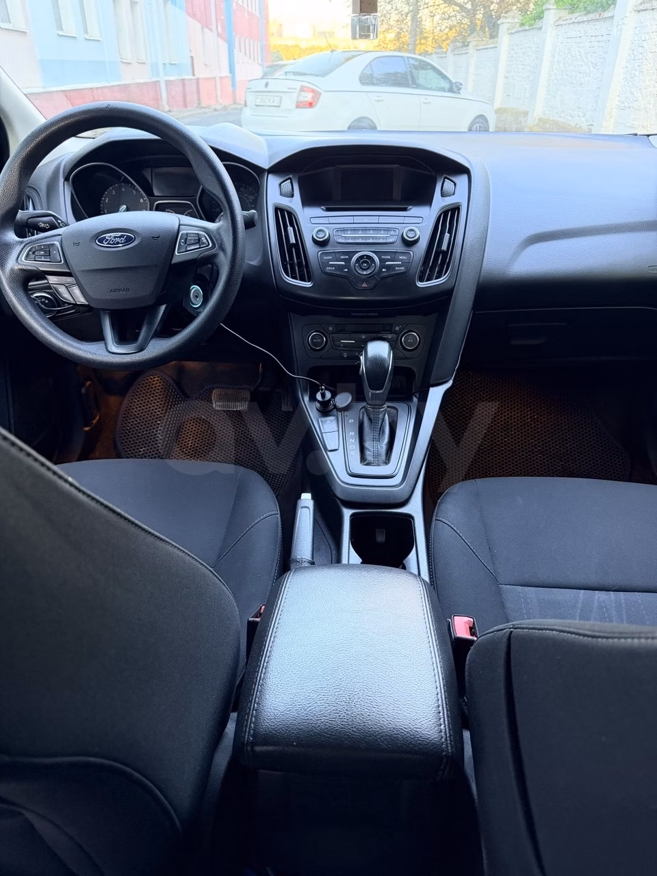 Ford Focus фото 11