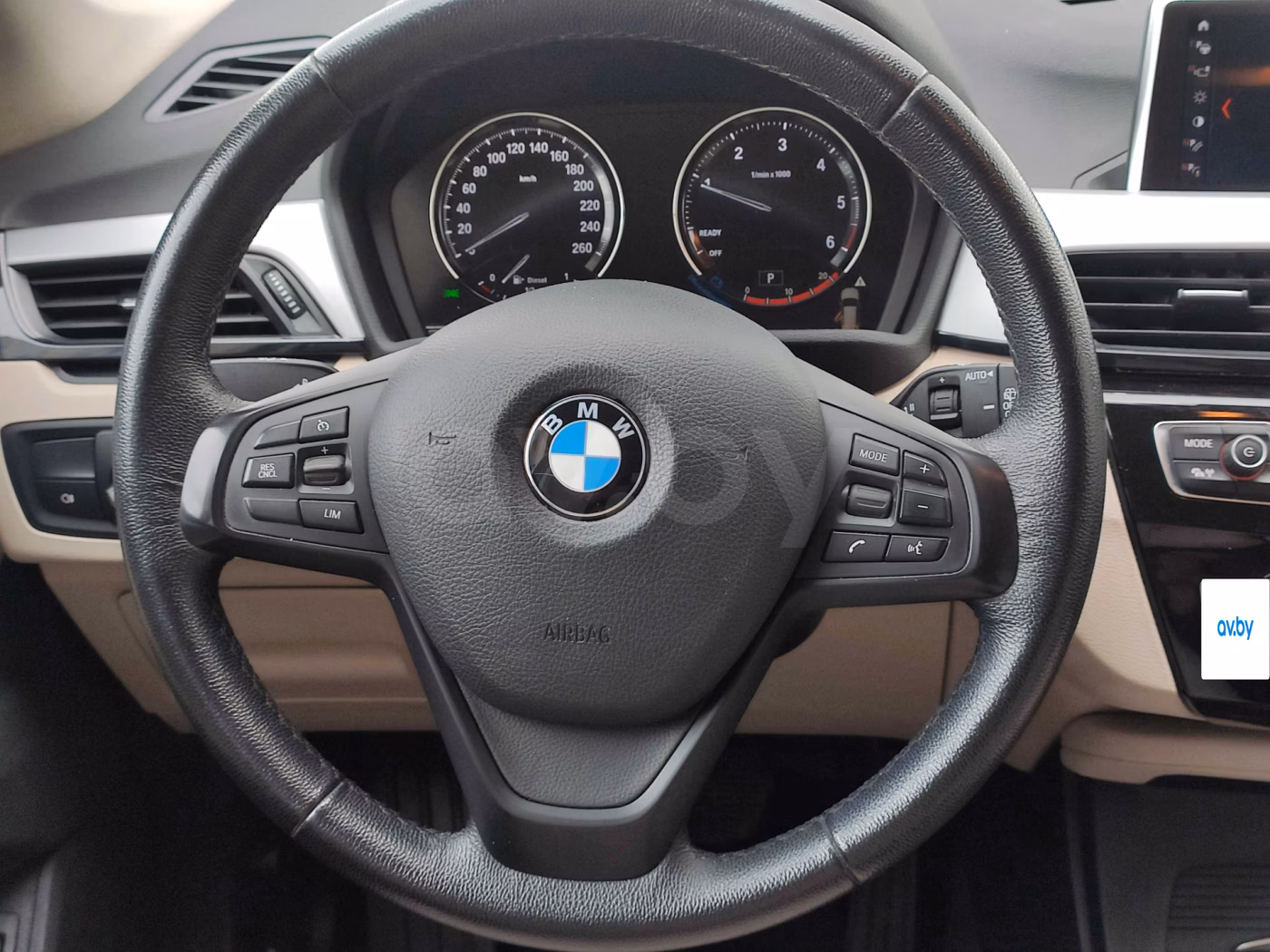 BMW X1 фото 17