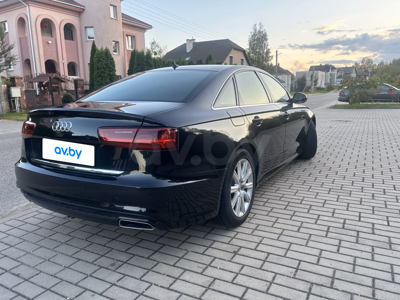 Audi A6 фото 6