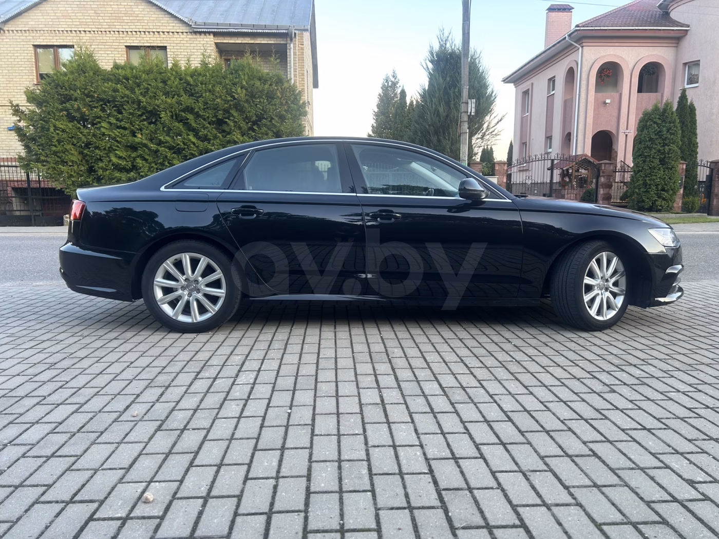 Audi A6 фото 8