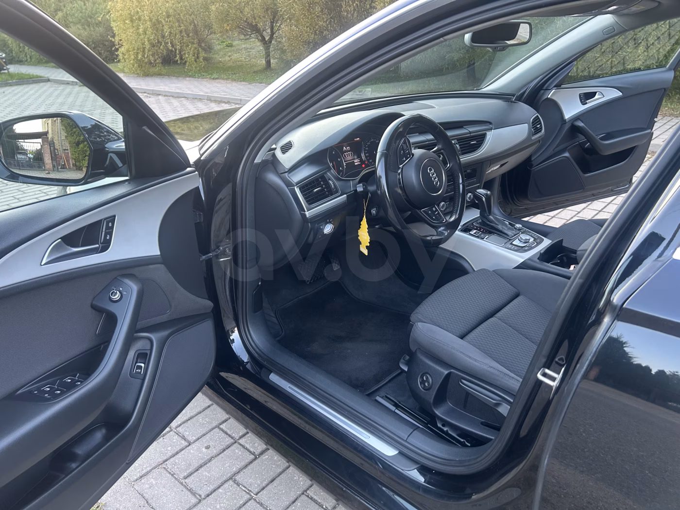 Audi A6 фото 12
