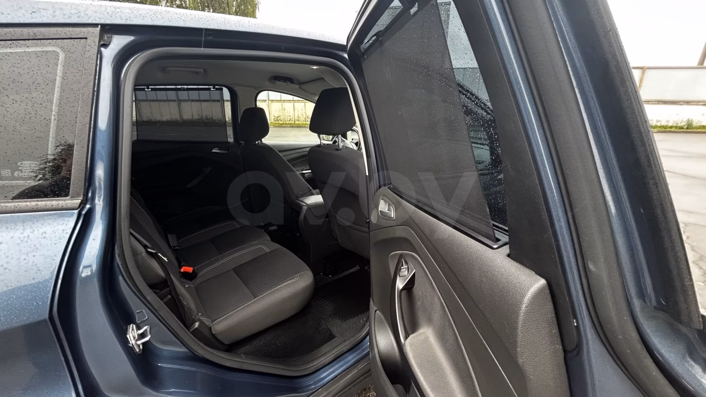 Ford C-MAX фото 10