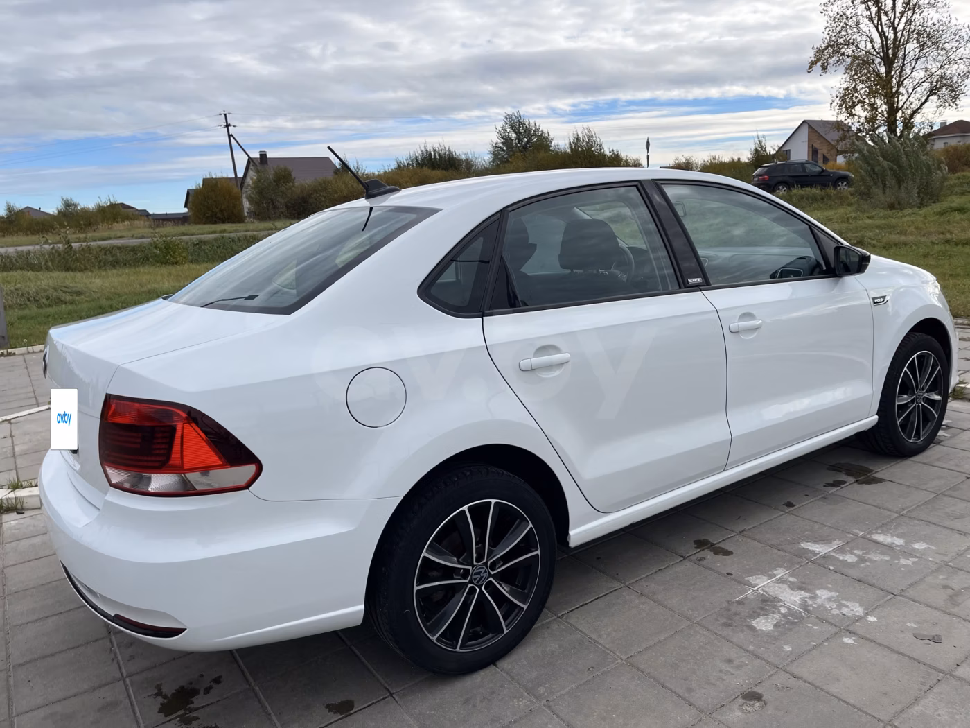 Volkswagen Polo Sedan фото 7