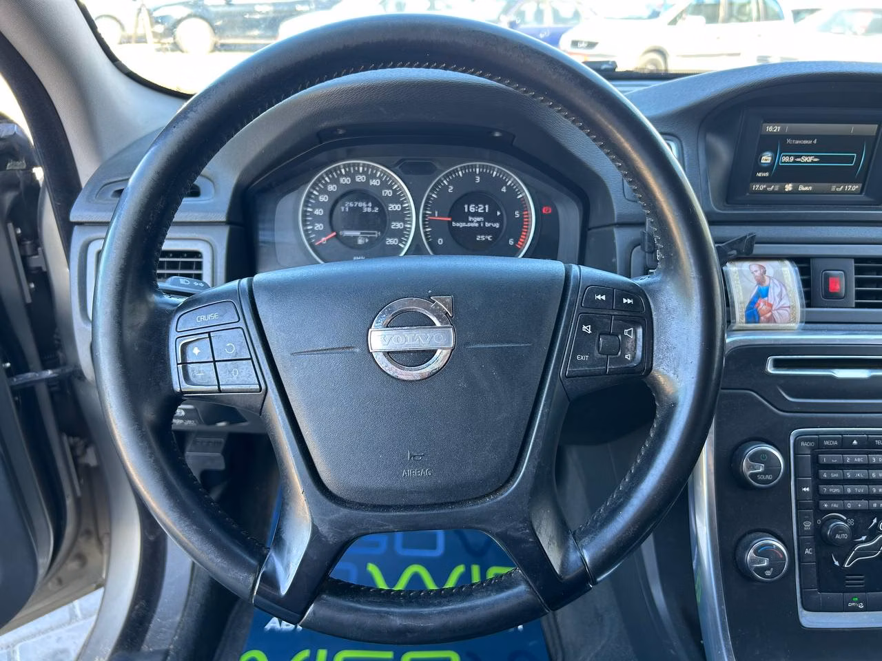 Volvo V70 фото 10