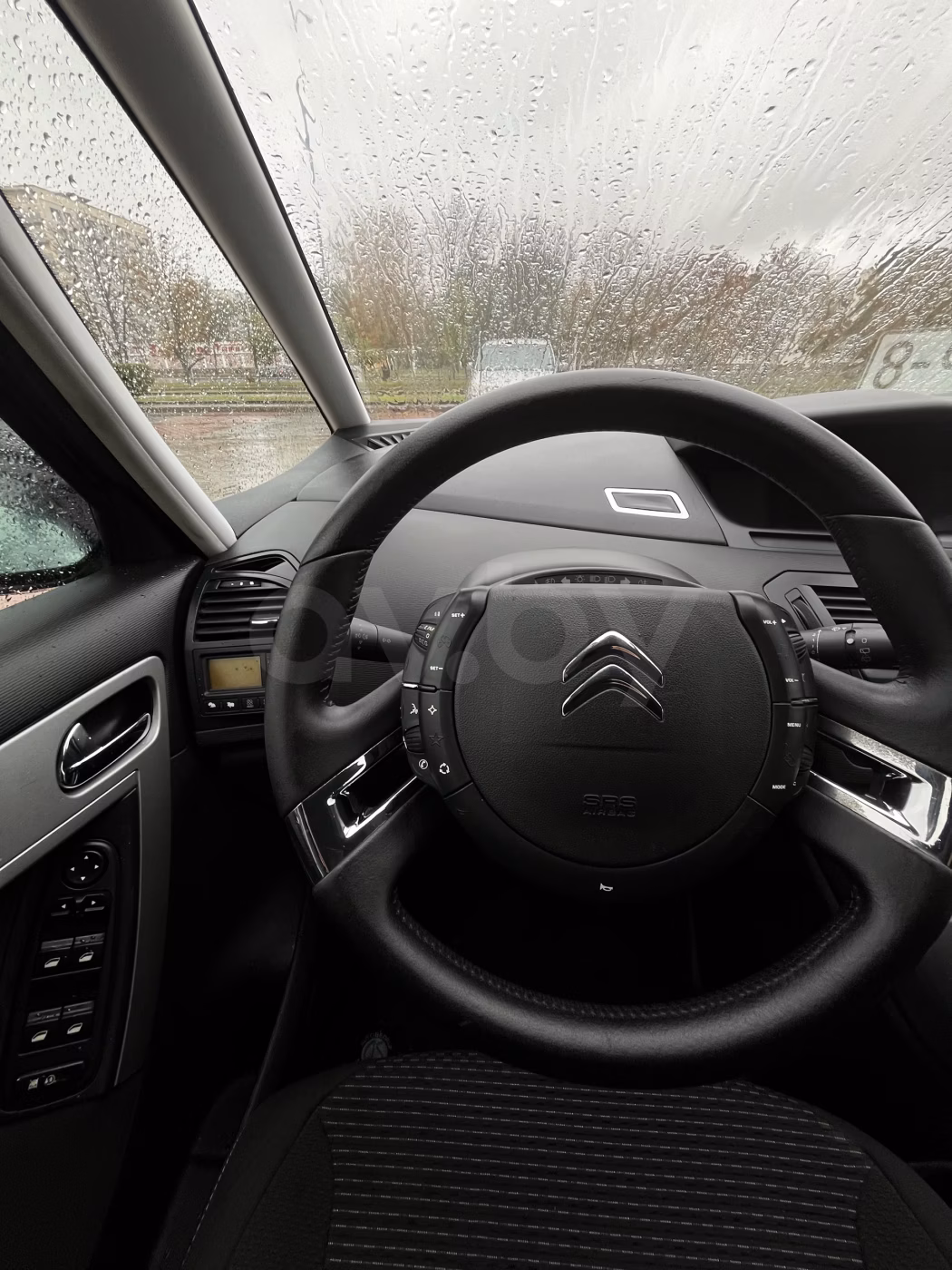 Citroen C4 Grand Picasso фото 10