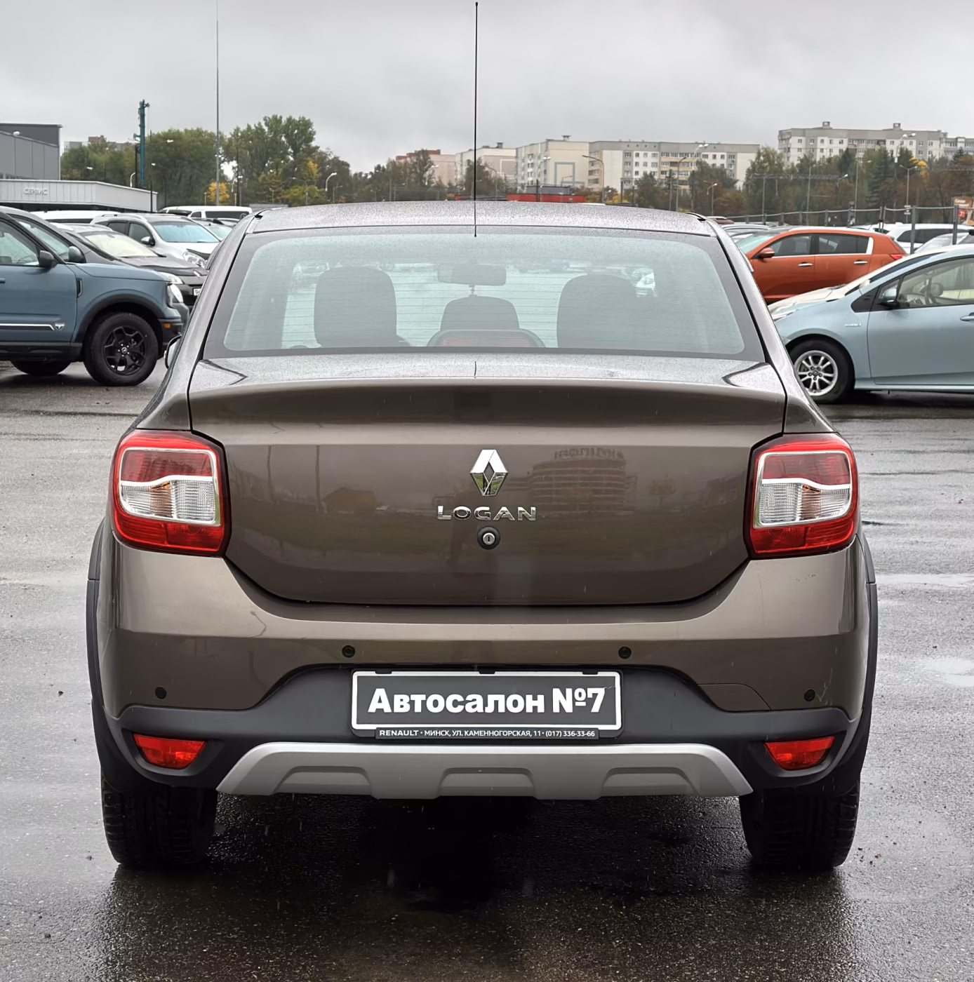 Renault Logan Stepway фото 6