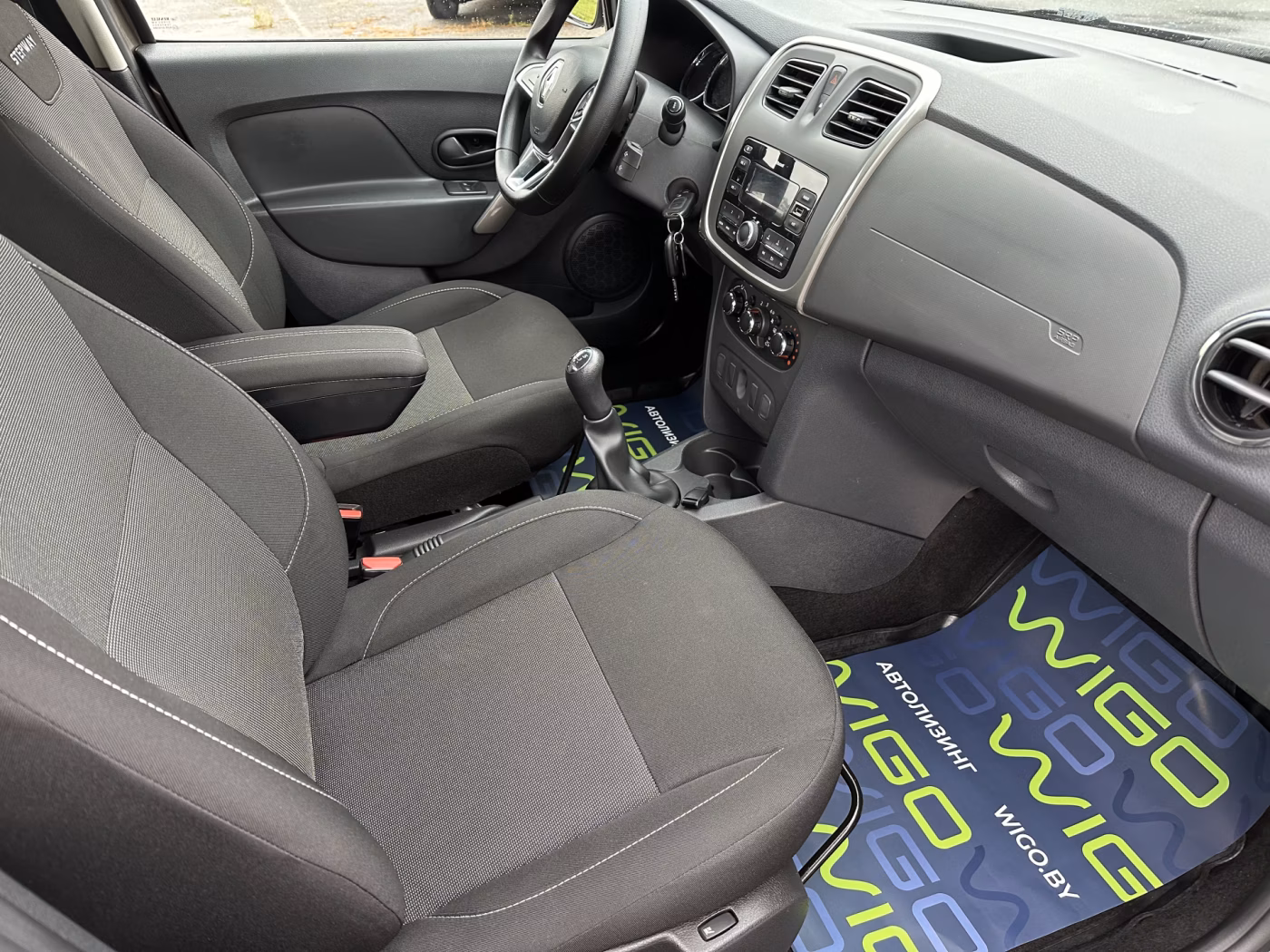 Renault Logan Stepway фото 12