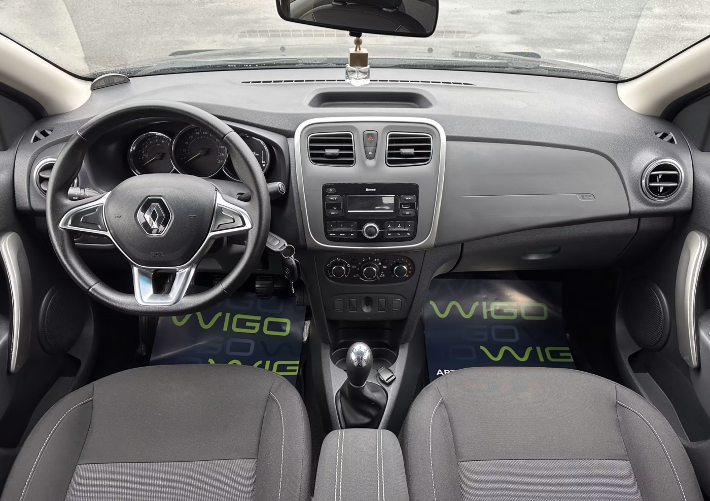Renault Logan Stepway фото 13
