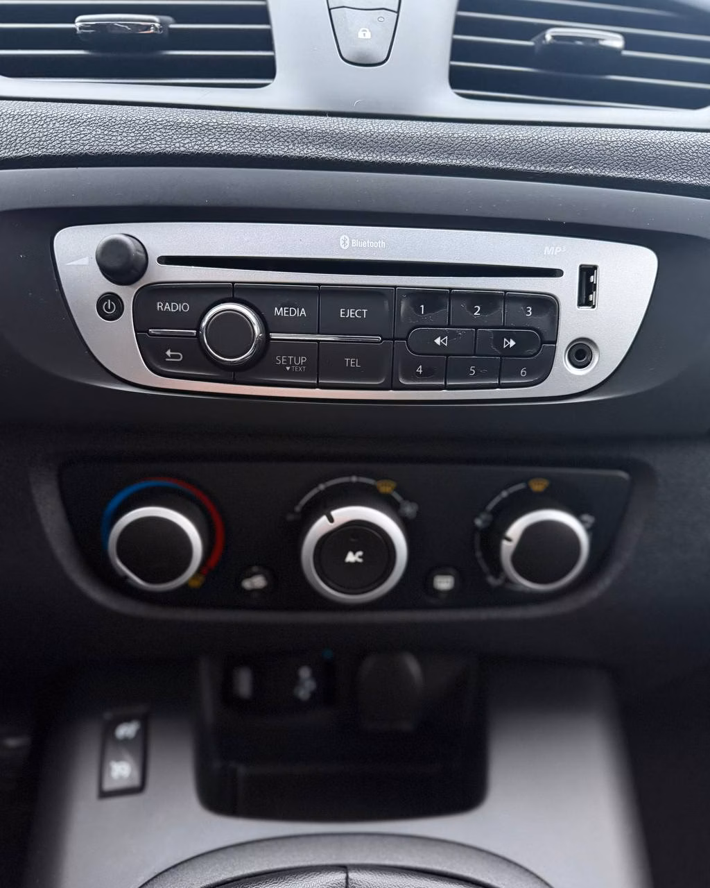 Renault Grand Scenic фото 16