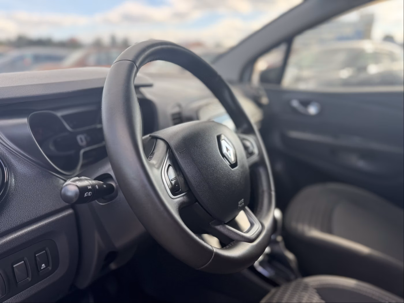 Renault Kaptur фото 17