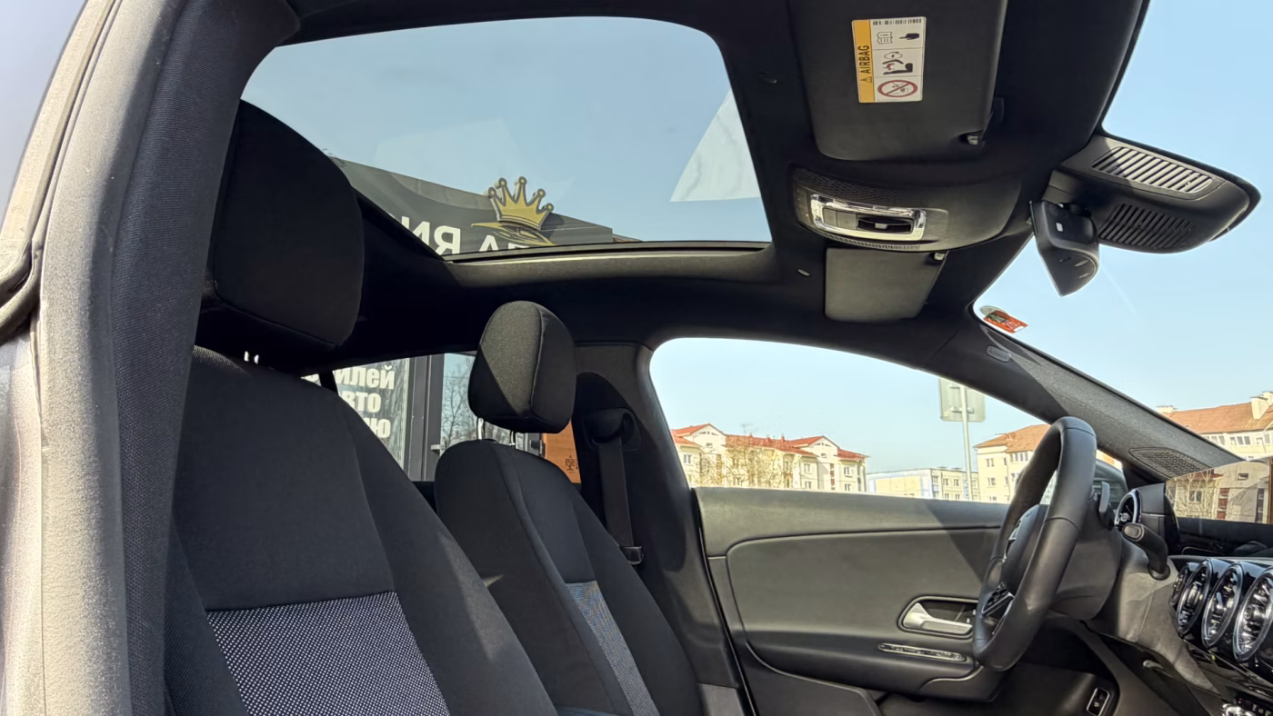 Mercedes-Benz CLA фото 12