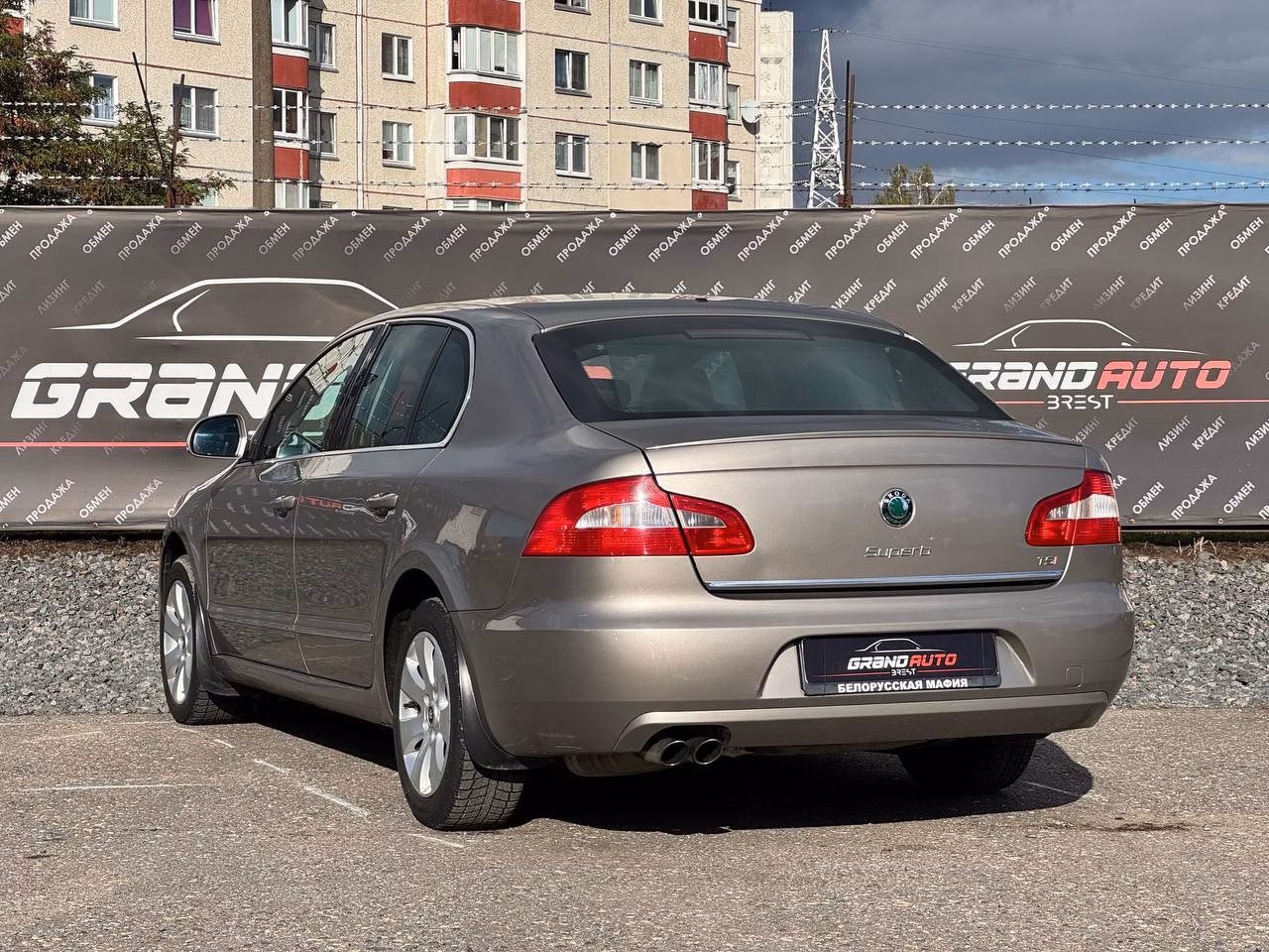 Skoda Superb фото 3