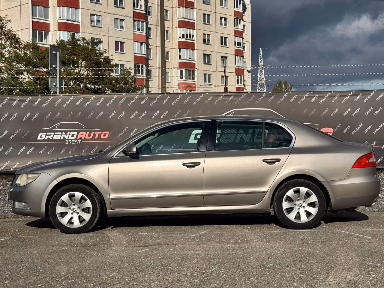 Skoda Superb фото 5