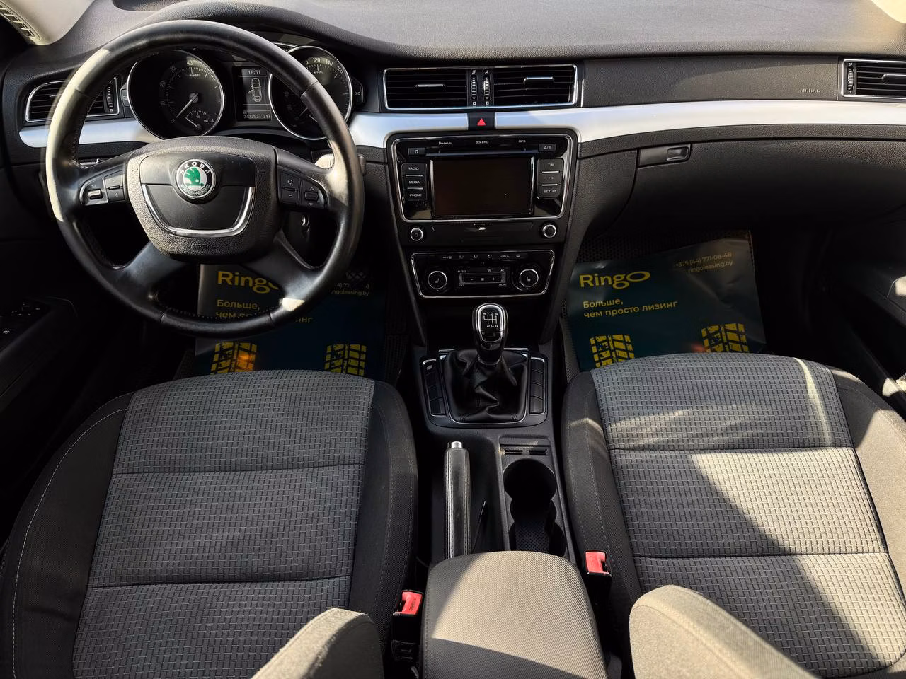 Skoda Superb фото 10