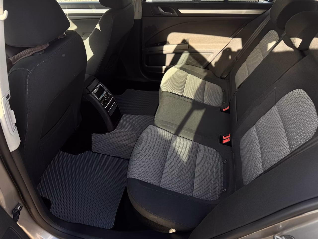 Skoda Superb фото 15