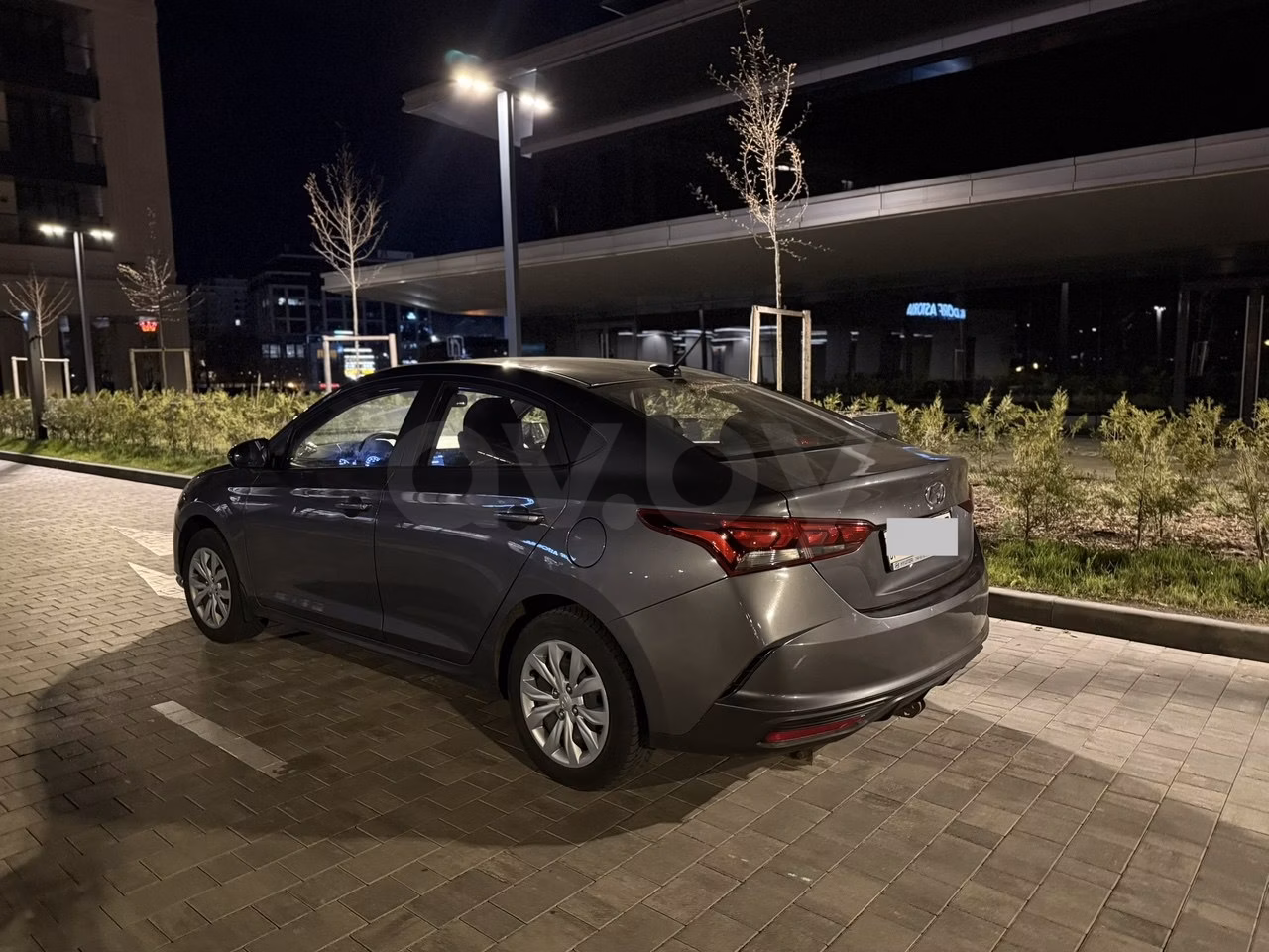 Hyundai Accent фото 6