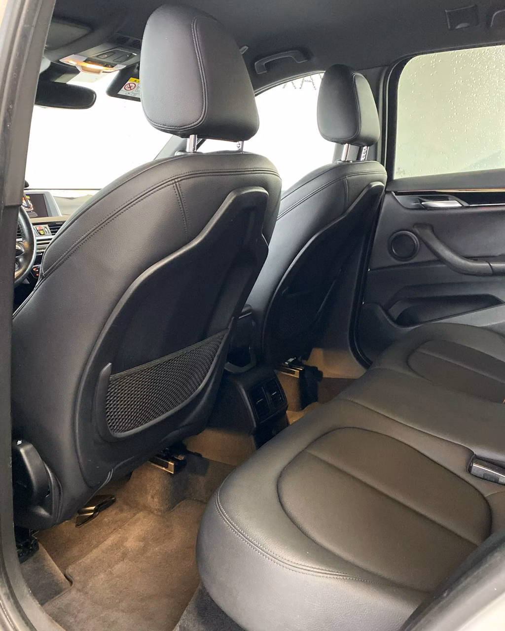BMW X1 фото 12