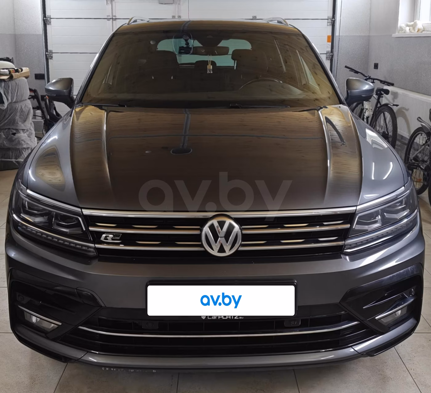 Volkswagen Tiguan фото 2